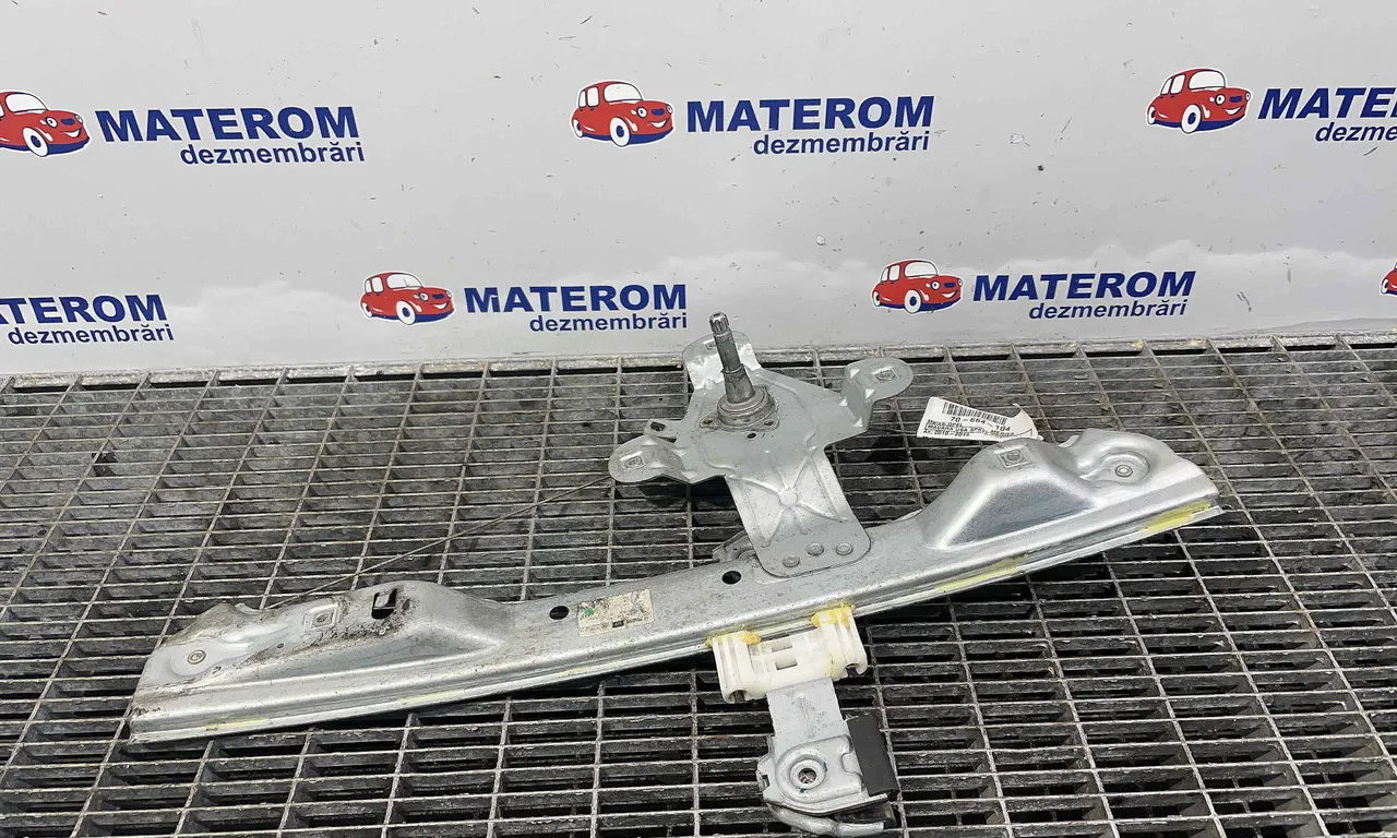 MACARA USA SPATE DREAPTA OPEL MERIVA B 2010-2017