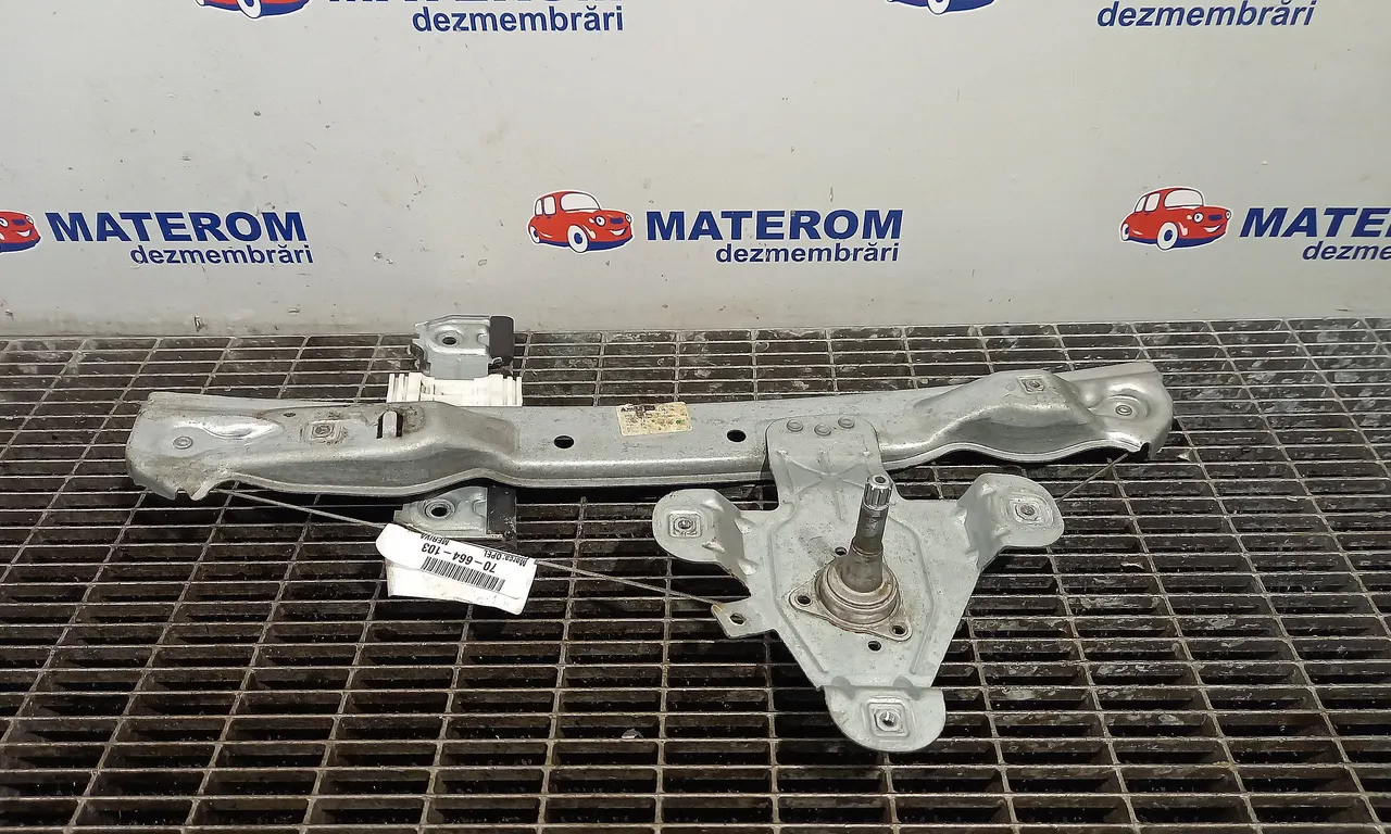 MACARA USA SPATE STANGA OPEL MERIVA B 2010-2017