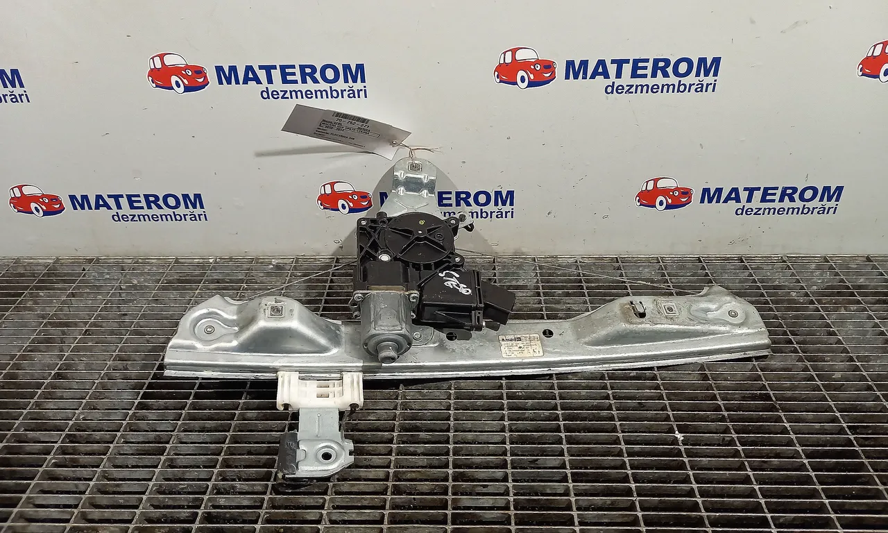 MACARA USA SPATE STANGA OPEL MERIVA B 2010-2017