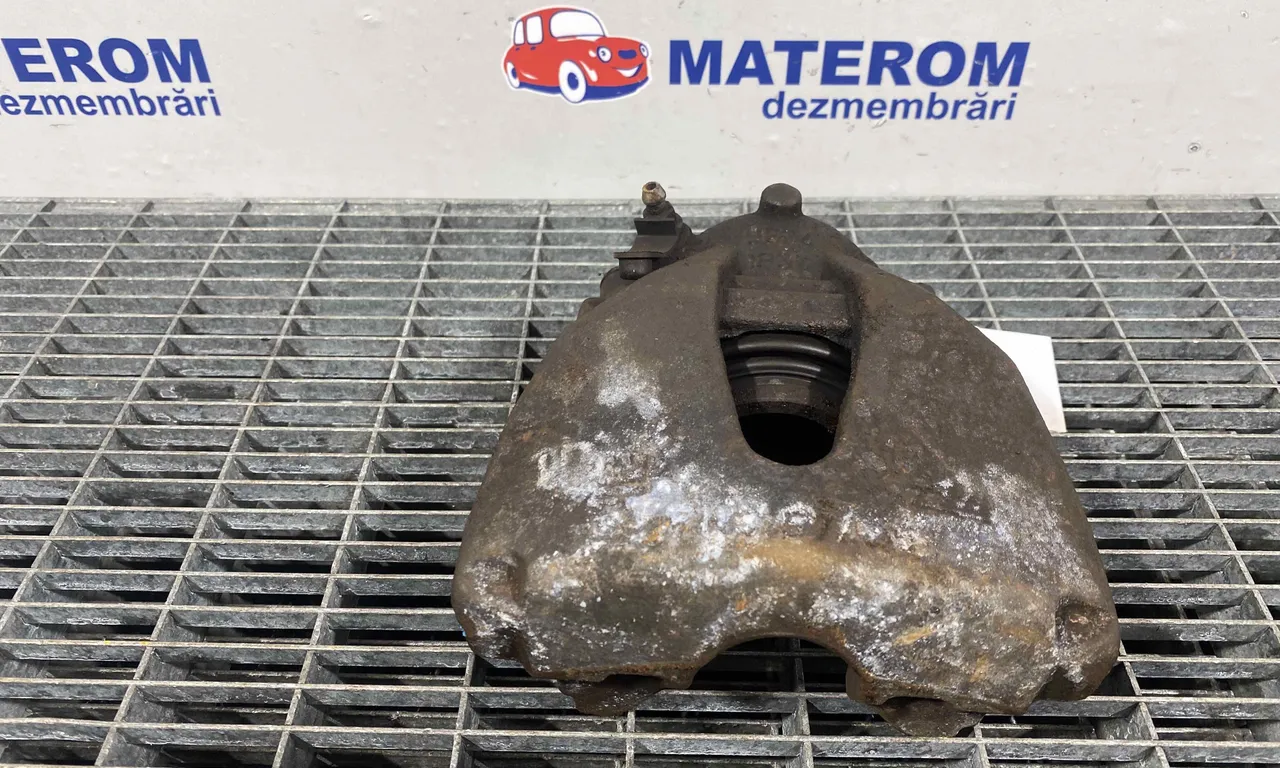 ETRIER FATA DREAPTA OPEL MERIVA B 2010-2017
