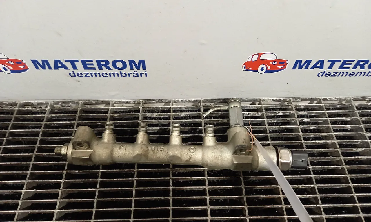 RAMPA INJECTIE OPEL MERIVA B 2010-2017
