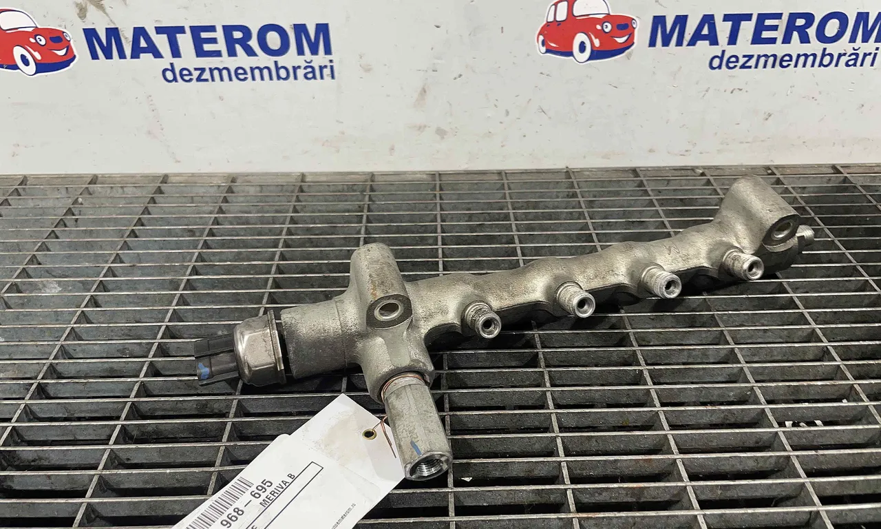 RAMPA INJECTIE OPEL MERIVA B 2010-2017