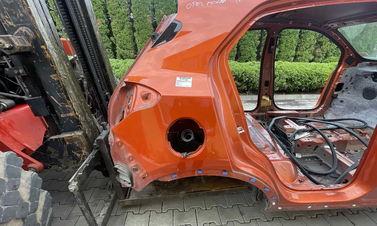 ARIPA SPATE DREAPTA OPEL MOKKA / MOKKA X 2012-2019