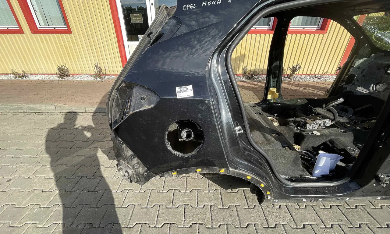 ARIPA SPATE DREAPTA OPEL MOKKA / MOKKA X 2012-2019