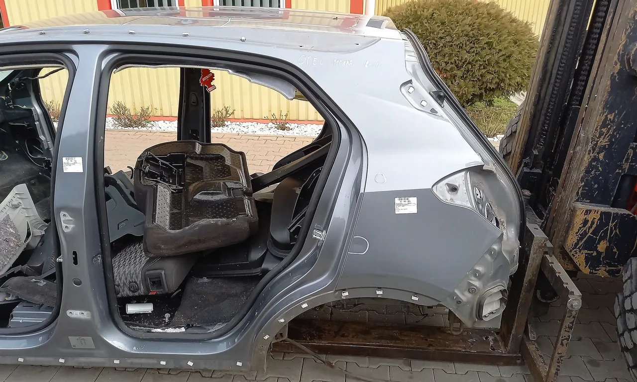 ARIPA SPATE STANGA OPEL MOKKA / MOKKA X 2012-2019