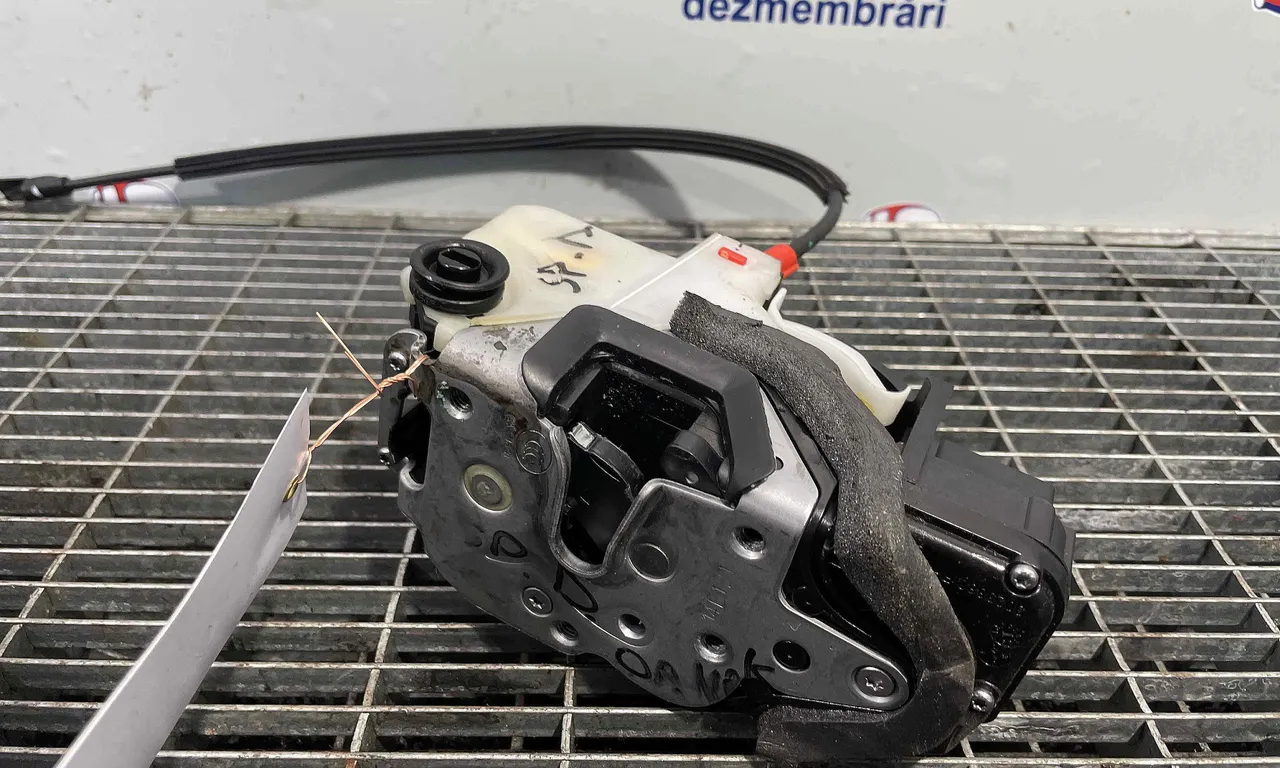 INCUIETOARE USA SPATE DREAPTA OPEL MOKKA / MOKKA X 2012-2019