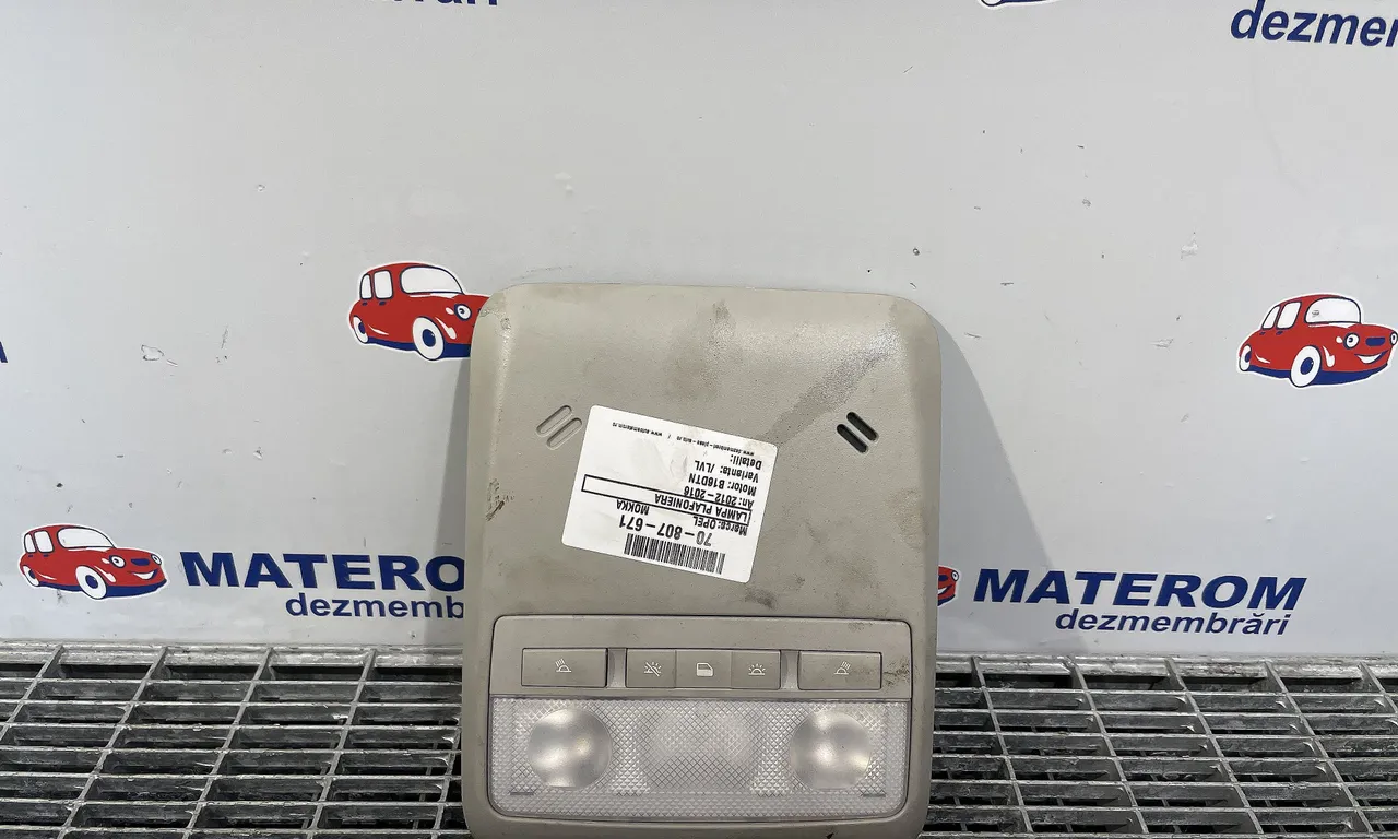LAMPA PLAFONIERA OPEL MOKKA / MOKKA X 2012-2019