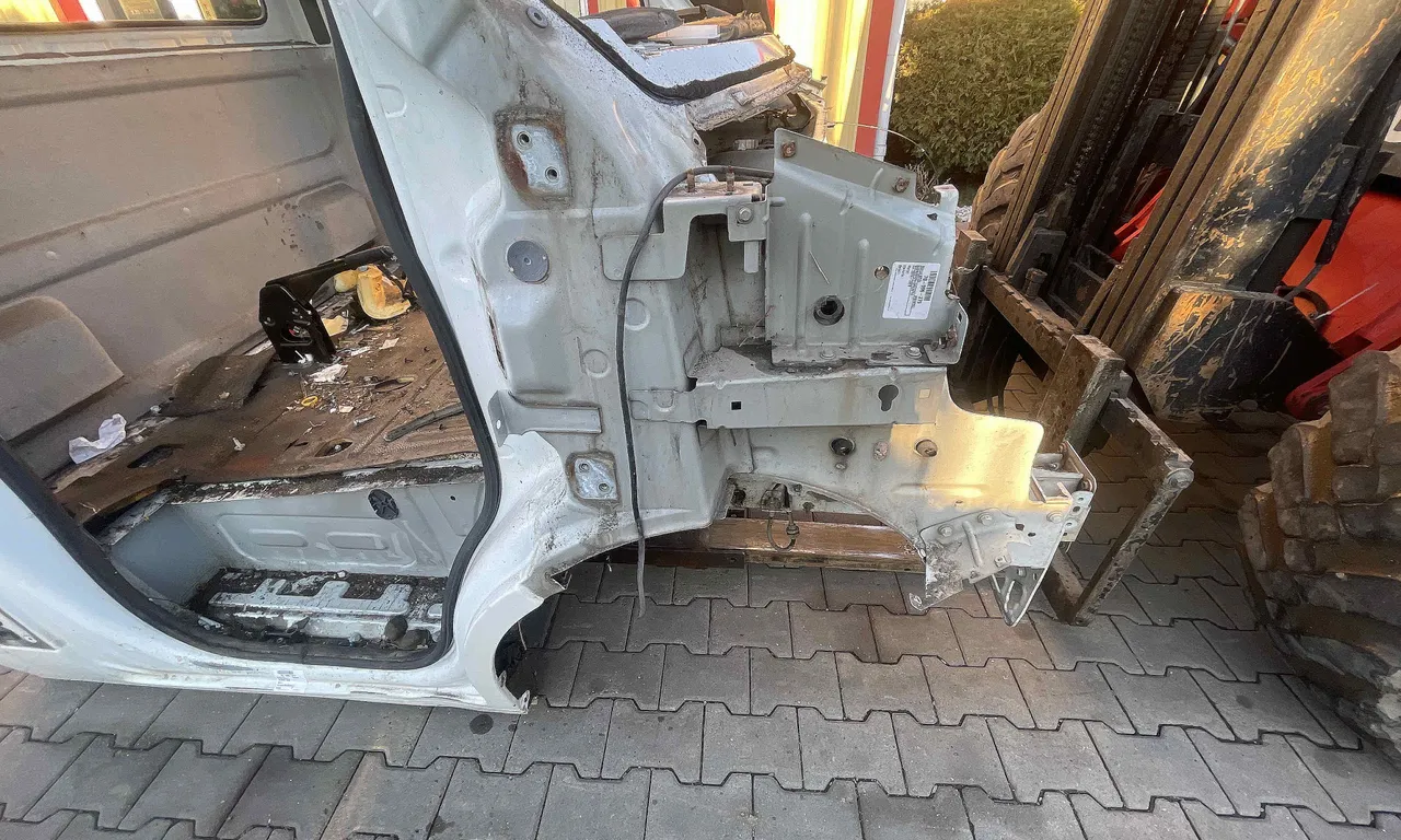 LONJERON DREAPTA OPEL MOVANO B 2010-2018
