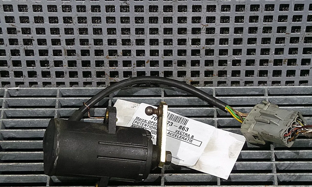 POTENTIOMETRU ACCELERATIE OPEL VECTRA B 1995-2004