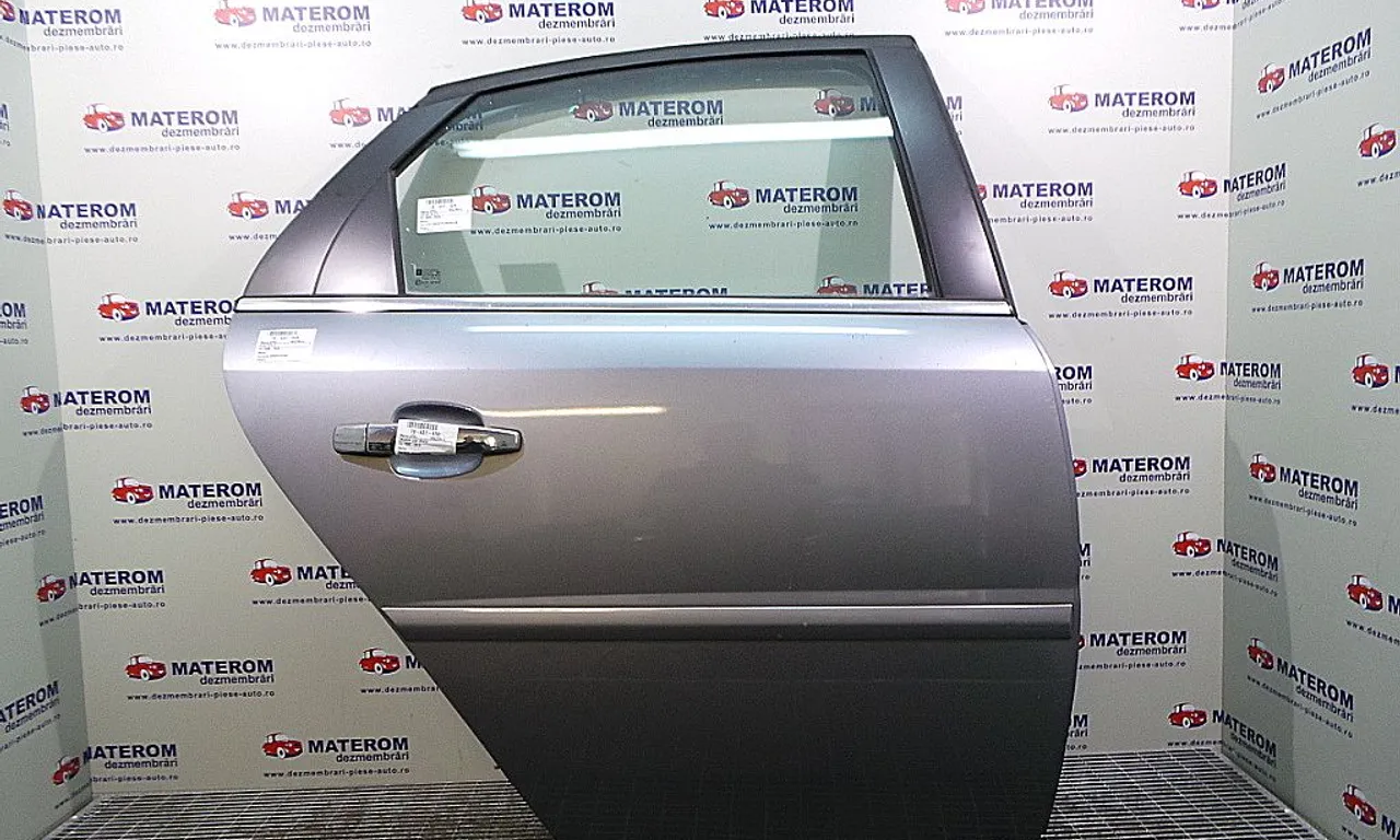 USA SPATE DREAPTA OPEL VECTRA C GTS 2002-2009