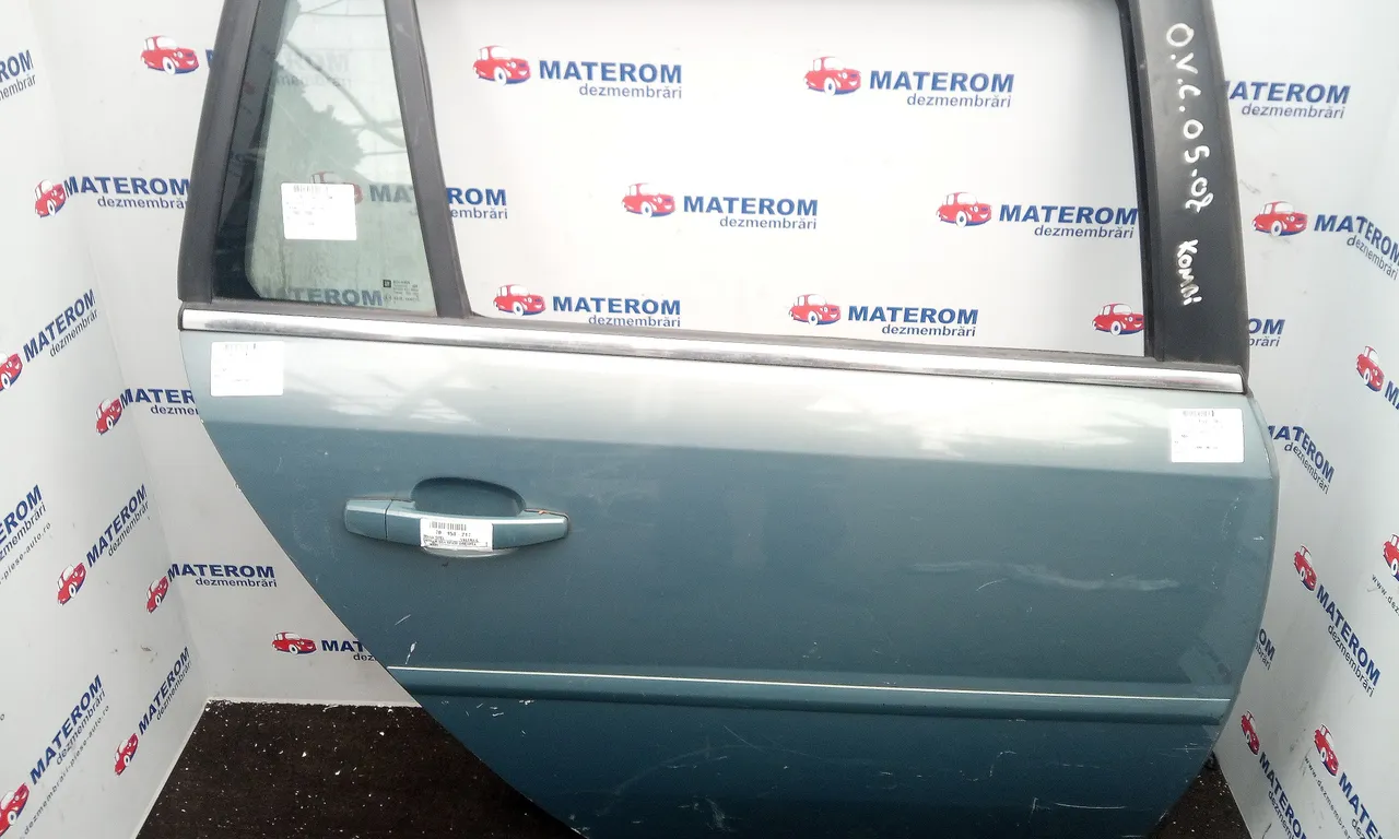 USA SPATE DREAPTA OPEL VECTRA C GTS 2002-2009
