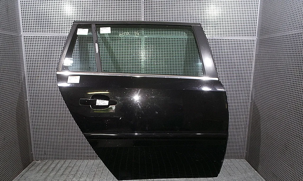 USA SPATE DREAPTA OPEL VECTRA C GTS 2002-2009