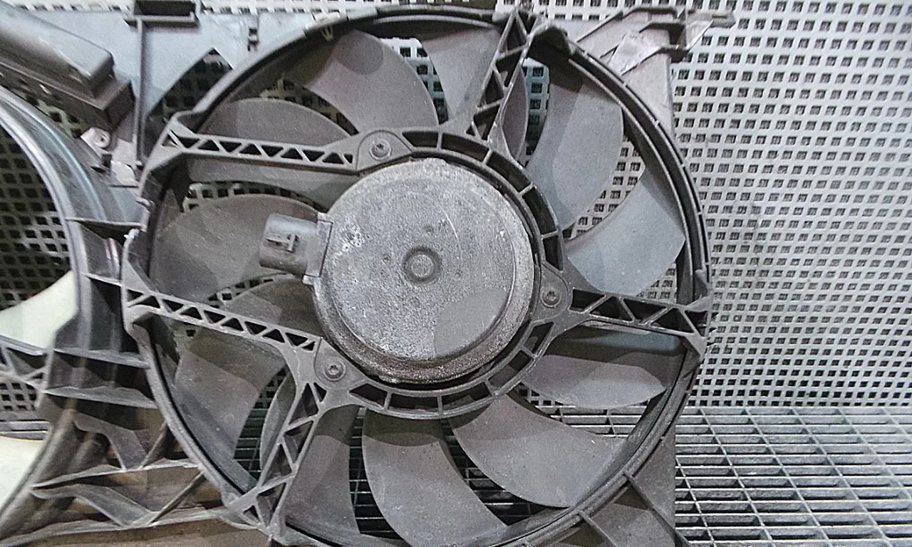 VENTILATOR CLIMA OPEL VECTRA C GTS 2002-2009