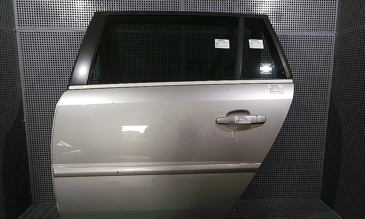 USA SPATE STANGA OPEL VECTRA C 2002-2009