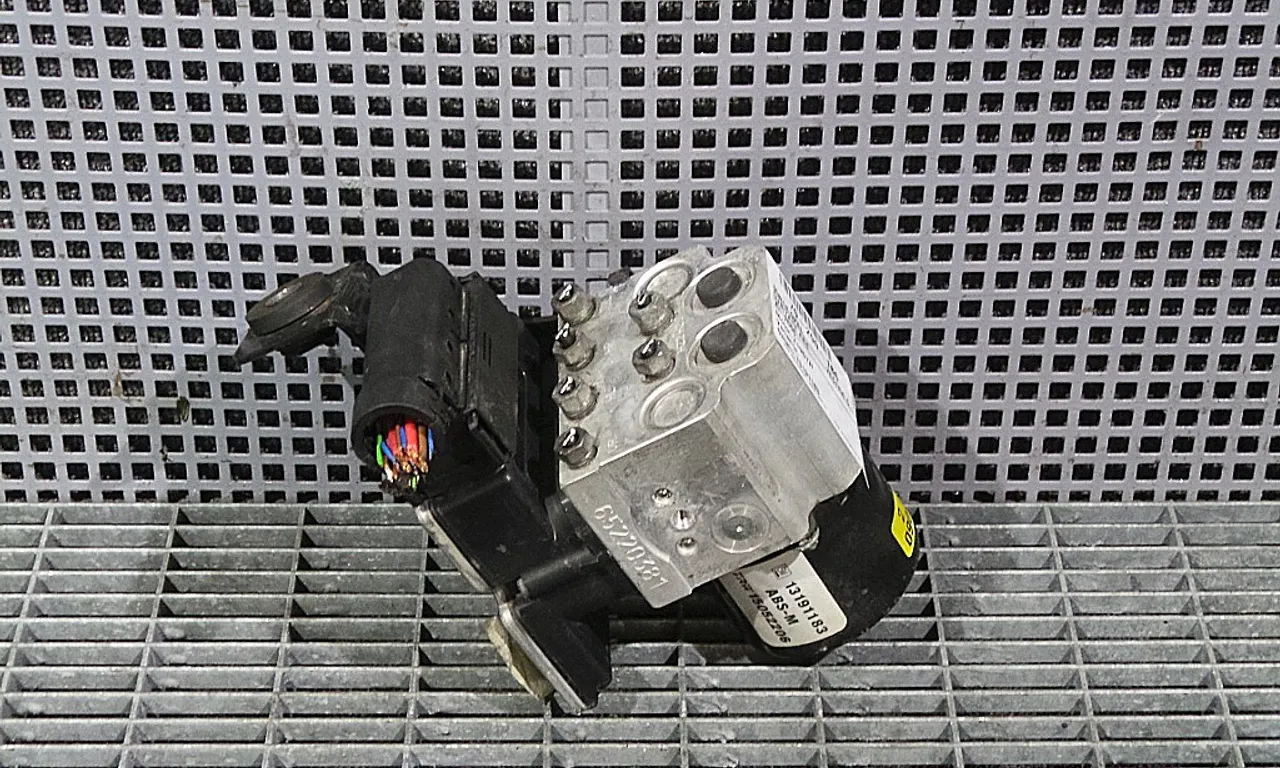 UNITATE ABS OPEL VECTRA C 2003-2009