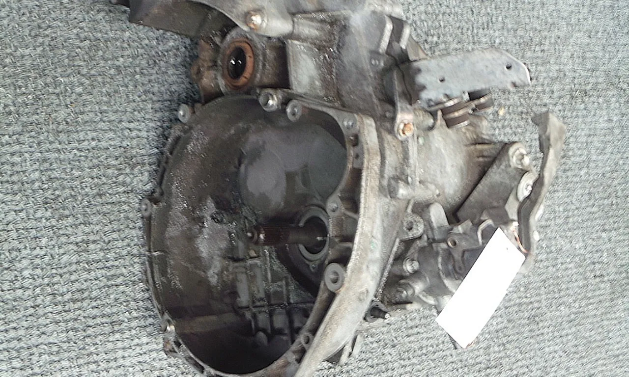 CUTIE VITEZE OPEL VECTRA C 2003-2009