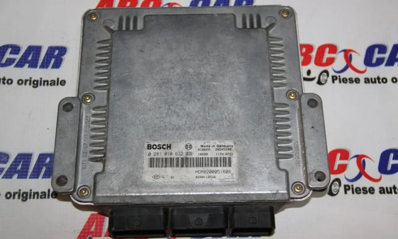 Calculator motor OPEL VIVARO A 2001-2015