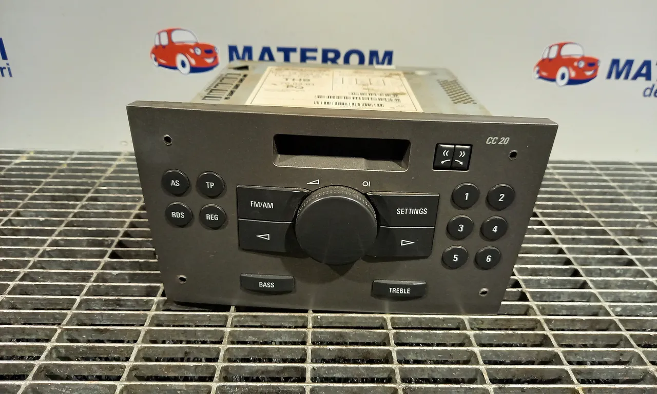 RADIO CD OPEL VIVARO A 2001-2015