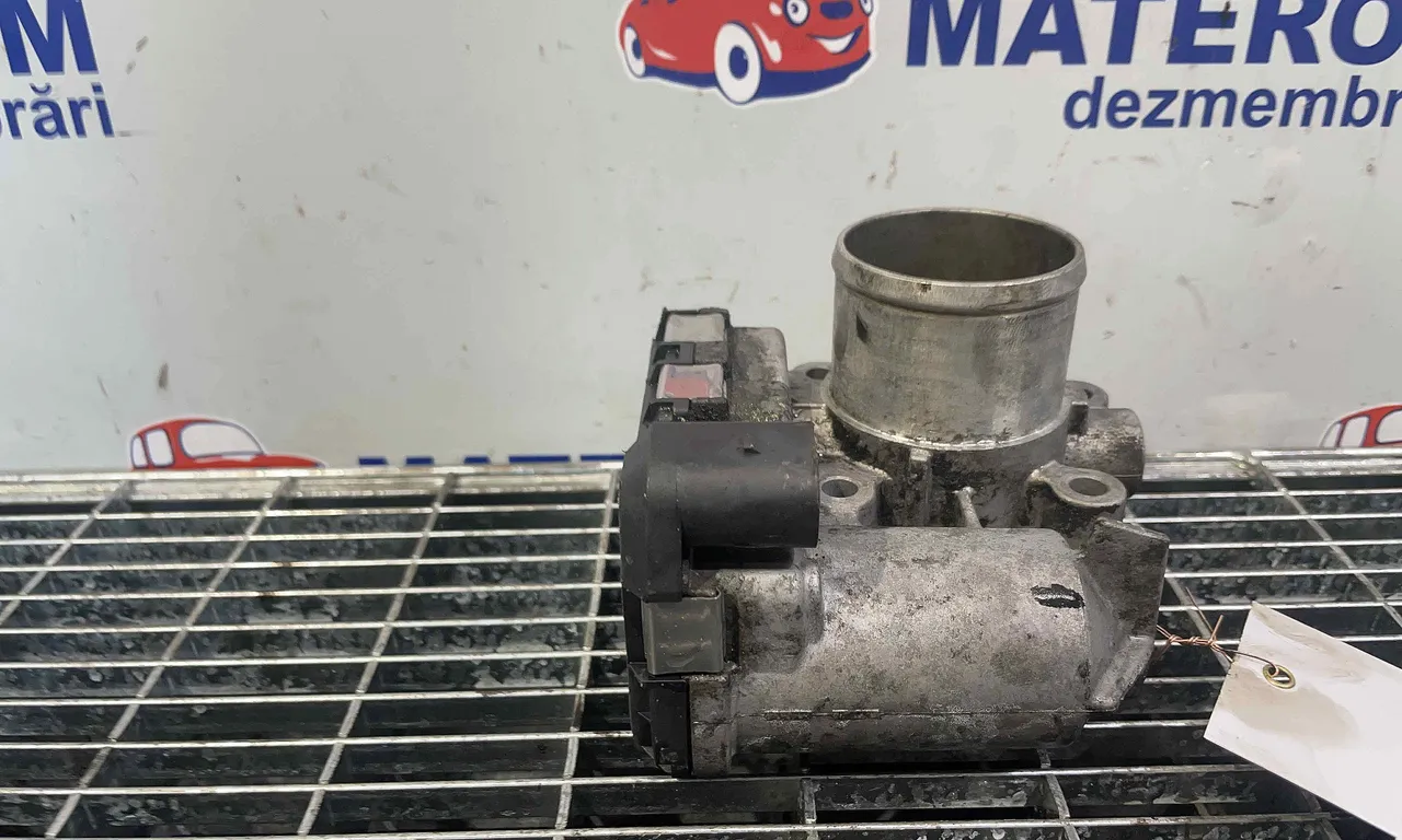 CLAPETA ACCELERATIE OPEL VIVARO A 2001-2015