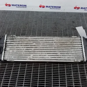 RADIATOR INTERCOOLER OPEL VIVARO A 2.0 DCI 2001-2015 oe-93854162, vedere frontata
