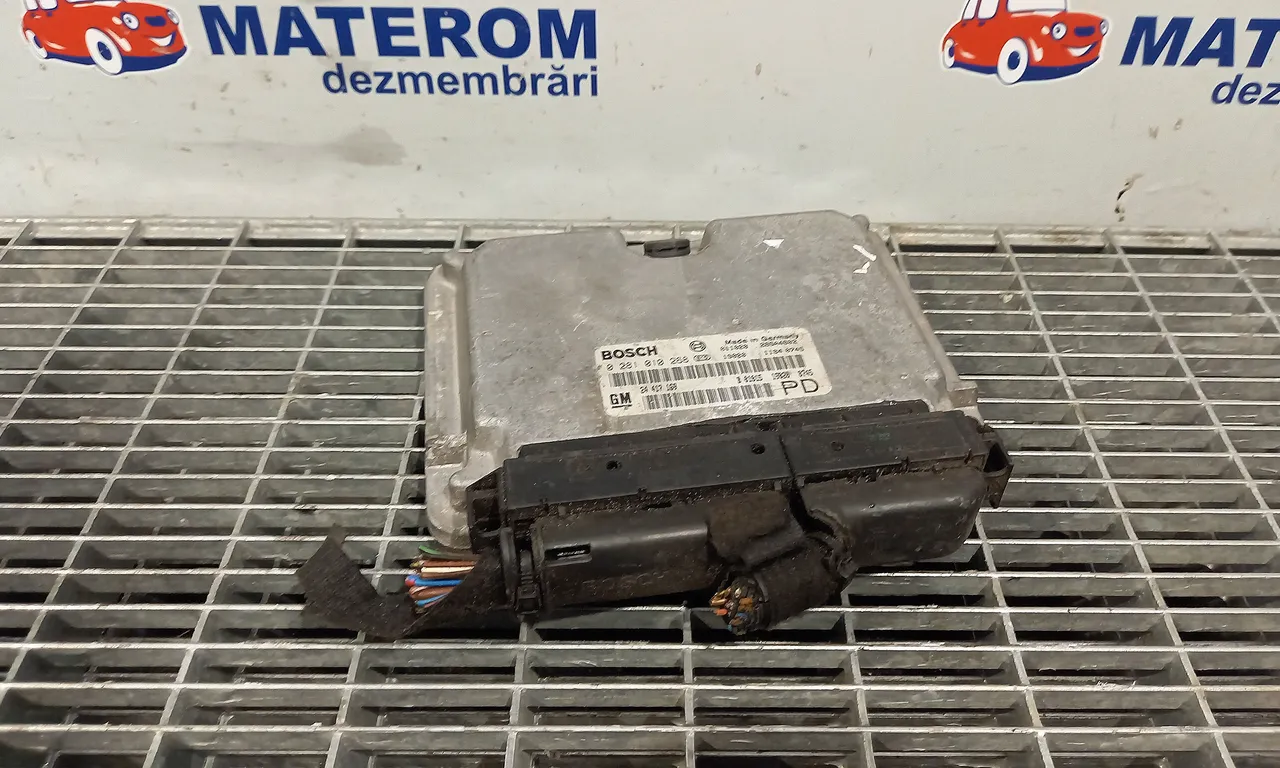 CALCULATOR MOTOR OPEL ZAFIRA A 1999-2006