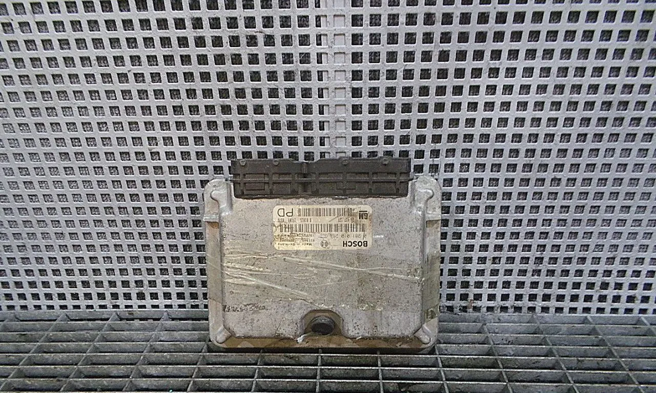 CALCULATOR MOTOR OPEL ZAFIRA A 1999-2006