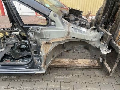 LONJERON DREAPTA OPEL ZAFIRA B 1.9 VAN 2005-2015 oe 13173394, vedere frontata
