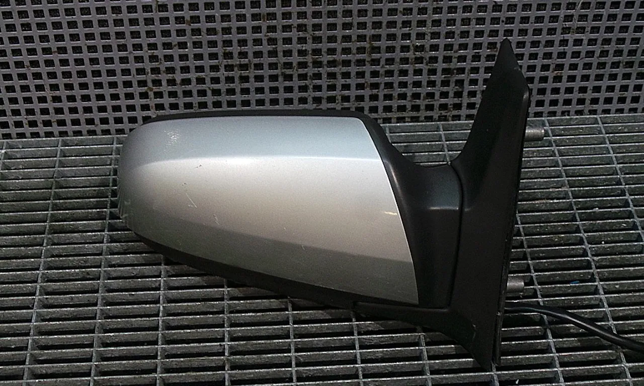OGLINDA EXTERIOARA DREAPTA OPEL ZAFIRA B 2005-2015