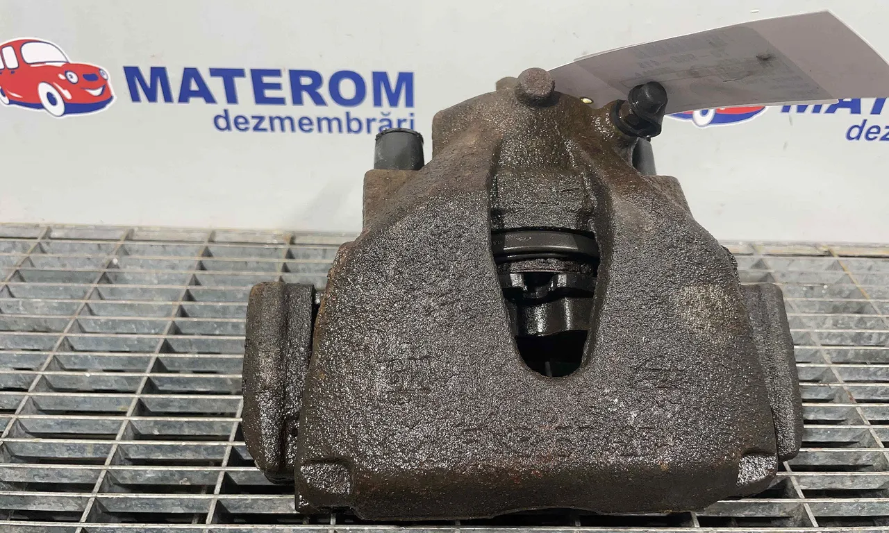 ETRIER FATA STANGA OPEL ZAFIRA B 2005-2015