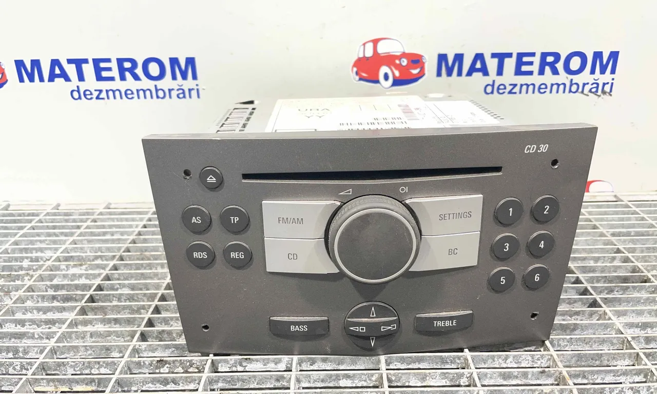 RADIO CD OPEL ZAFIRA B 2005-2015