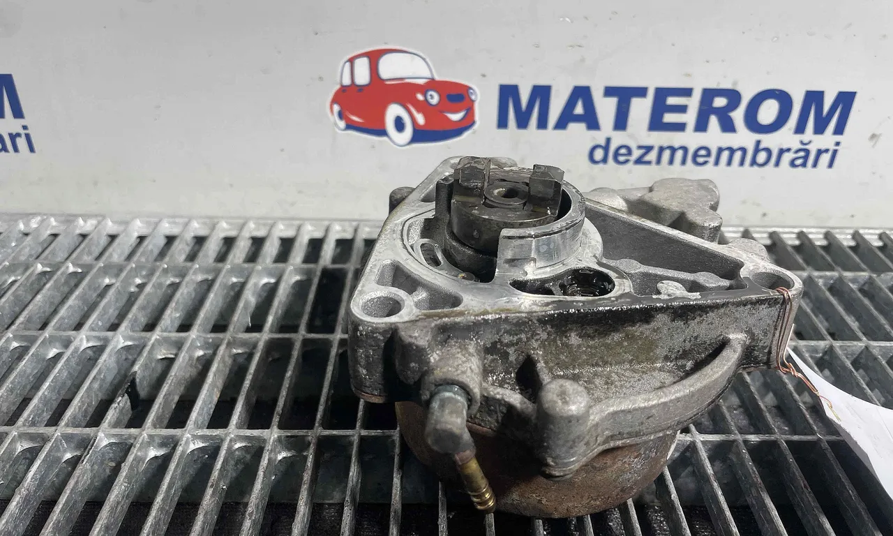 POMPA VACUUM OPEL ZAFIRA B 2005-2015