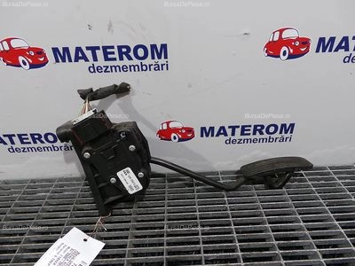 PEDALA ACCELERATIE OPEL ZAFIRA B Z18XER 2005-2015 oe 55351855, vedere frontata
