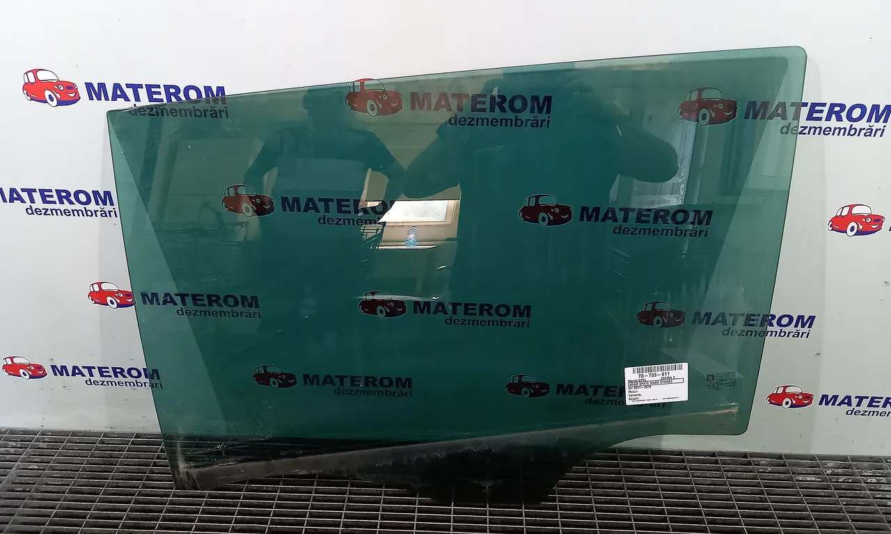 GEAM SPATE MARE STANGA OPEL ZAFIRA TOURER C 2011-2016