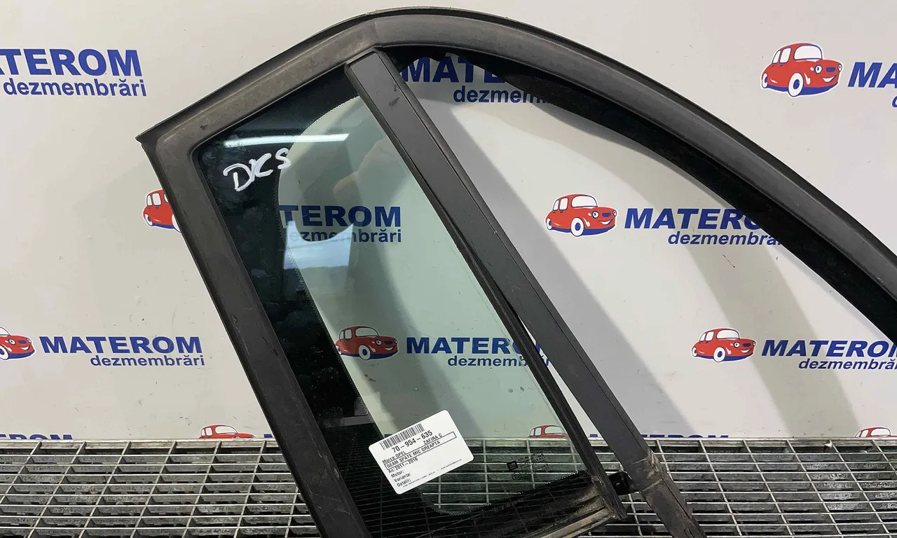 GEAM SPATE MIC DREAPTA OPEL ZAFIRA TOURER C 2011-2016