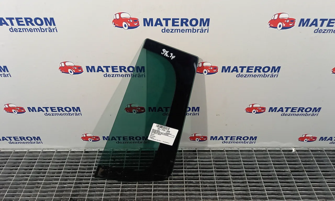 GEAM SPATE MIC STANGA OPEL ZAFIRA TOURER C 2011-2016