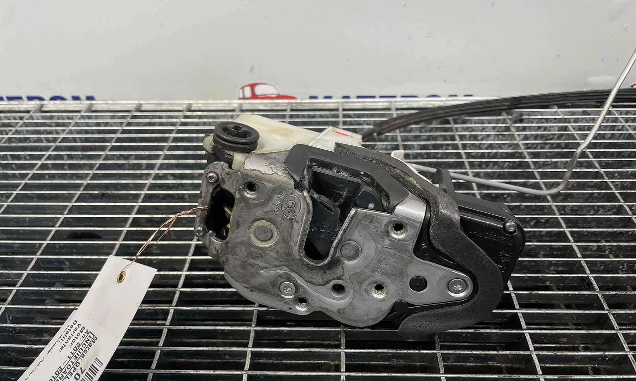 INCUIETOARE USA SPATE DREAPTA OPEL ZAFIRA TOURER C 2011-2016