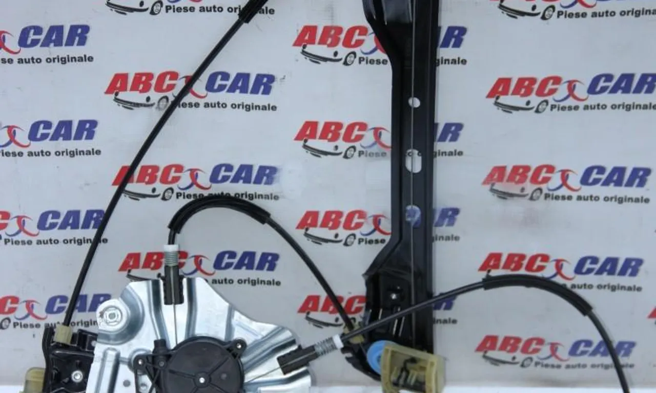 Macara dreapta fata OPEL ZAFIRA TOURER C 2011-null