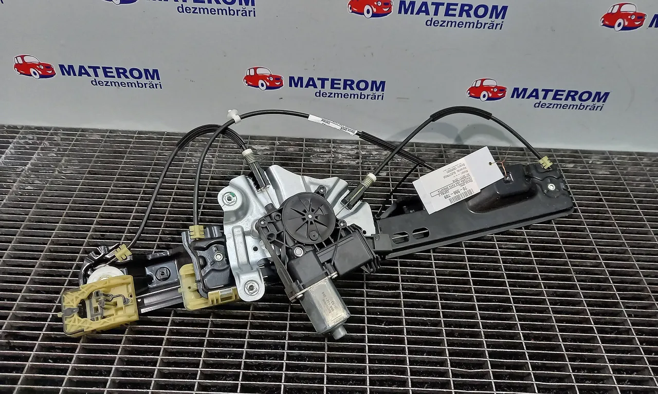 MACARA USA FATA DREAPTA OPEL ZAFIRA TOURER C 2011-2016