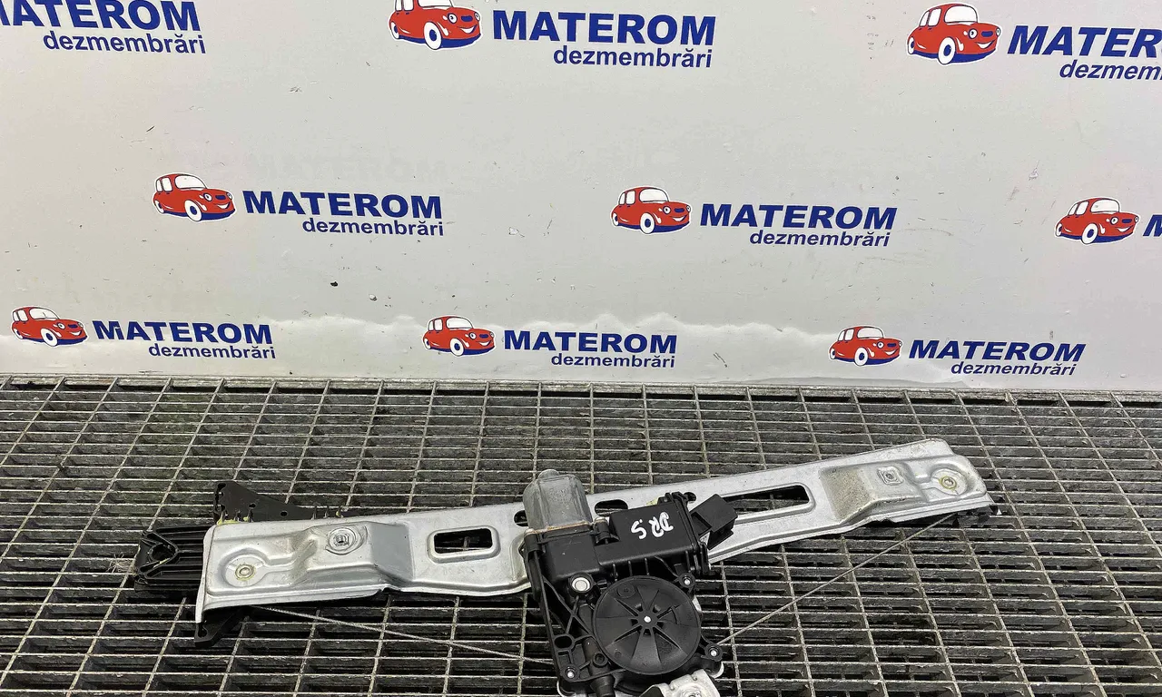 MACARA USA SPATE DREAPTA OPEL ZAFIRA TOURER C 2011-2016
