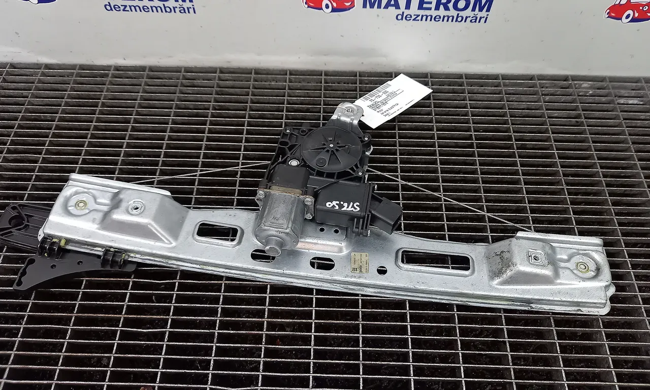 MACARA USA SPATE STANGA OPEL ZAFIRA TOURER C 2011-2016