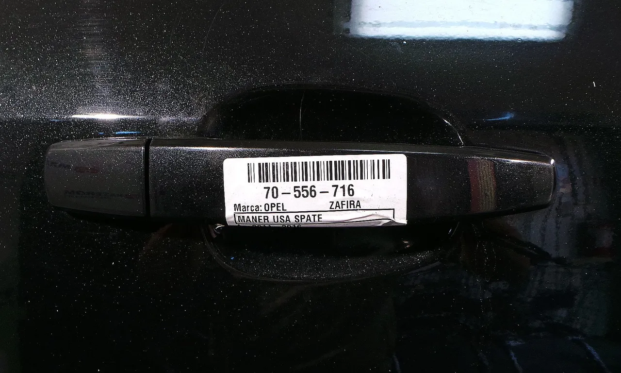 MANER USA SPATE DREAPTA OPEL ZAFIRA TOURER C 2011-2016