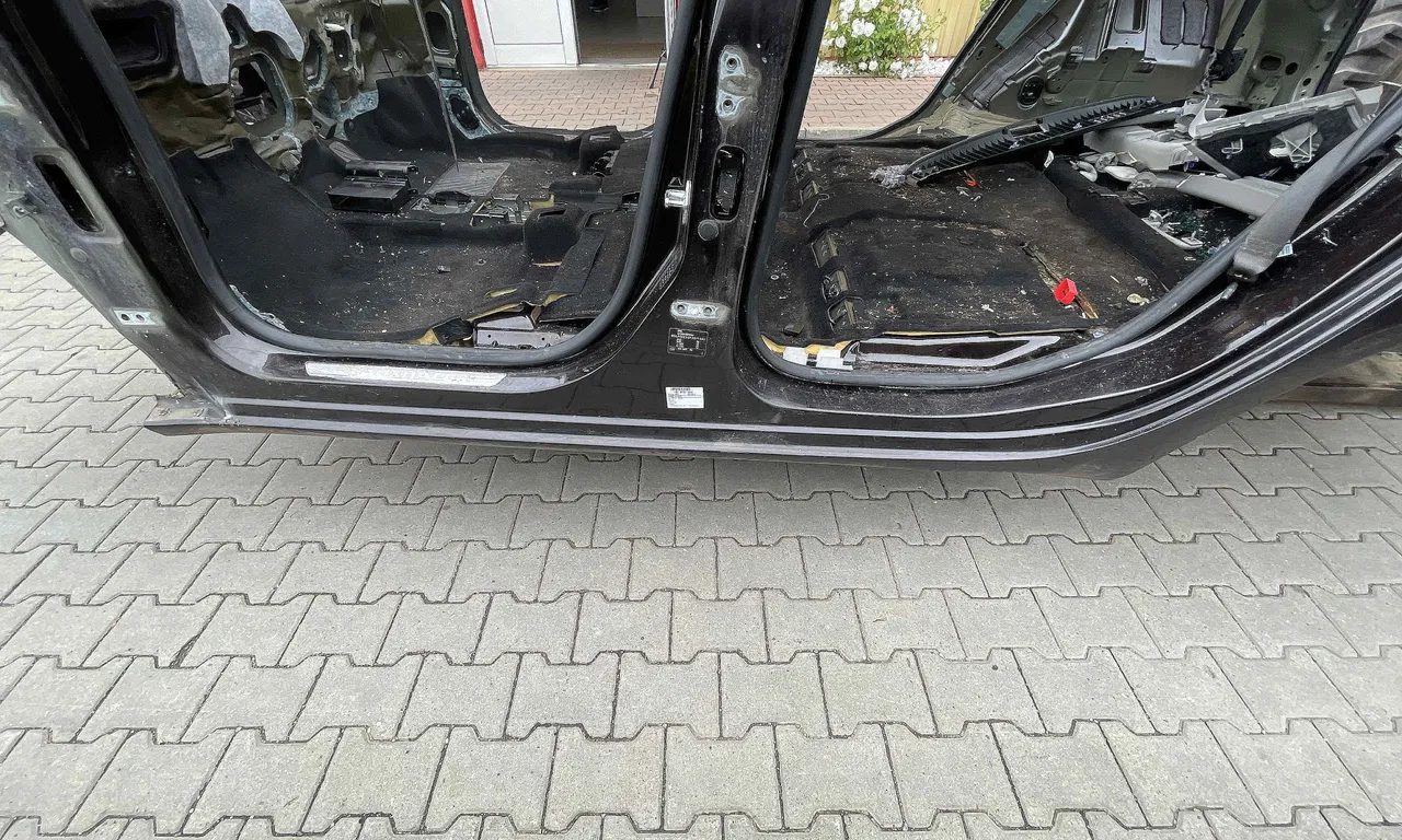 PRAG STANGA OPEL ZAFIRA TOURER C 2011-2016