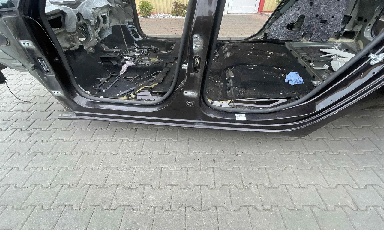 PRAG STANGA OPEL ZAFIRA TOURER C 2011-2016
