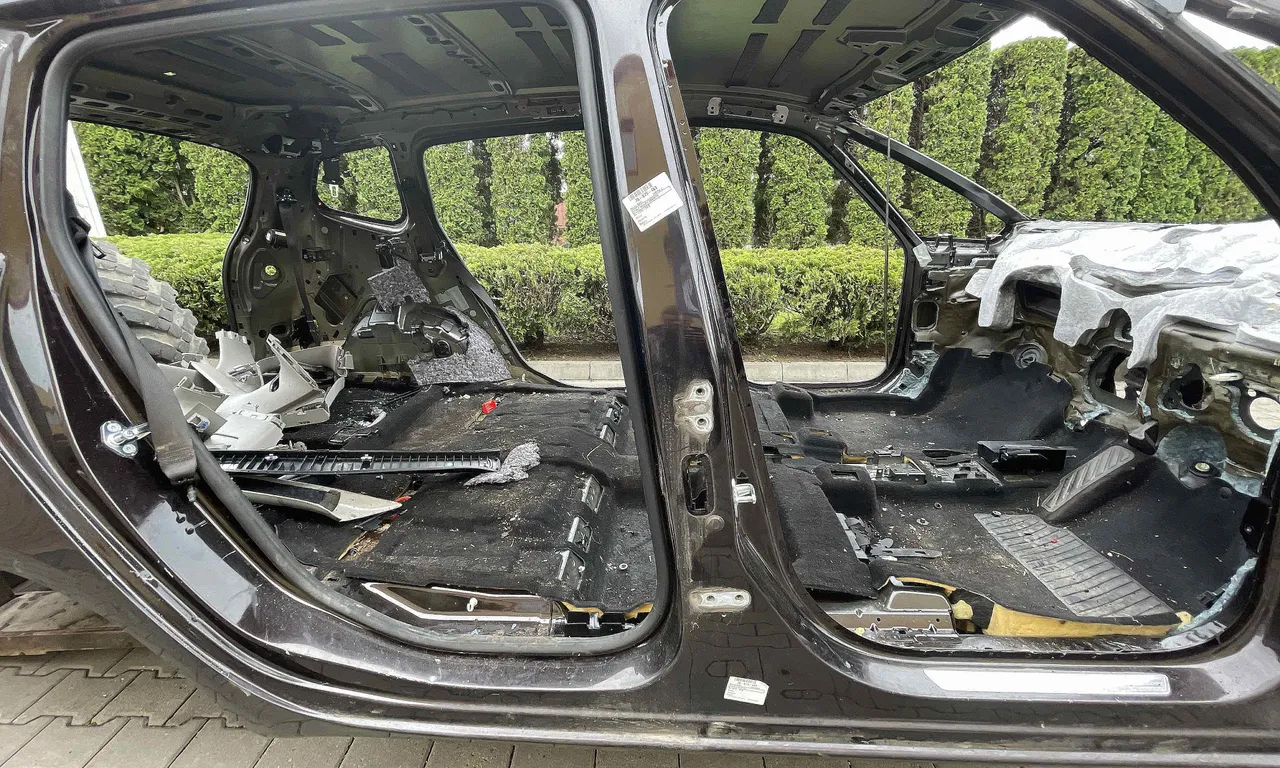 STALP MIJLOC DREAPTA OPEL ZAFIRA TOURER C 2011-2016