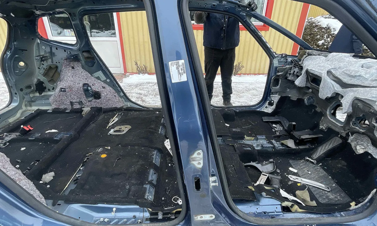 STALP MIJLOC DREAPTA OPEL ZAFIRA TOURER C 2011-2016