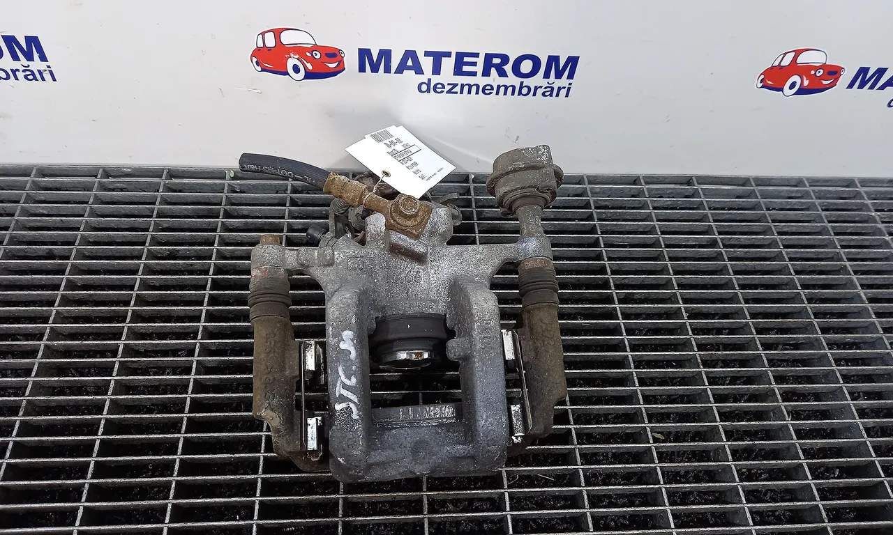 ETRIER SPATE STANGA OPEL ZAFIRA TOURER C 2011-2016