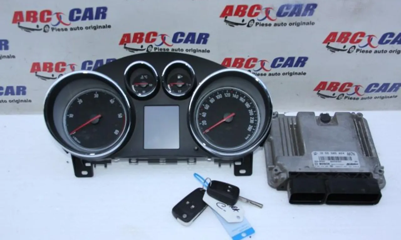 Calculator motor OPEL ZAFIRA TOURER C 2011-null