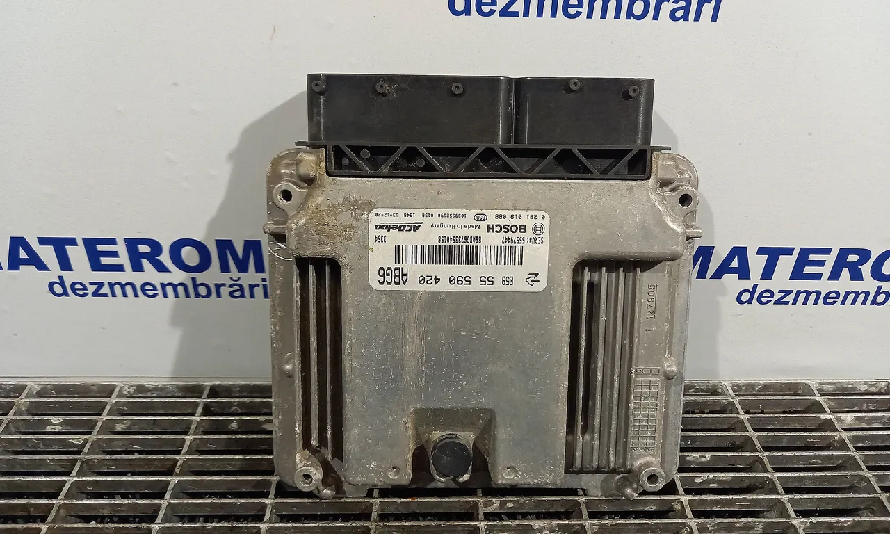 CALCULATOR MOTOR OPEL ZAFIRA TOURER C 2011-2016