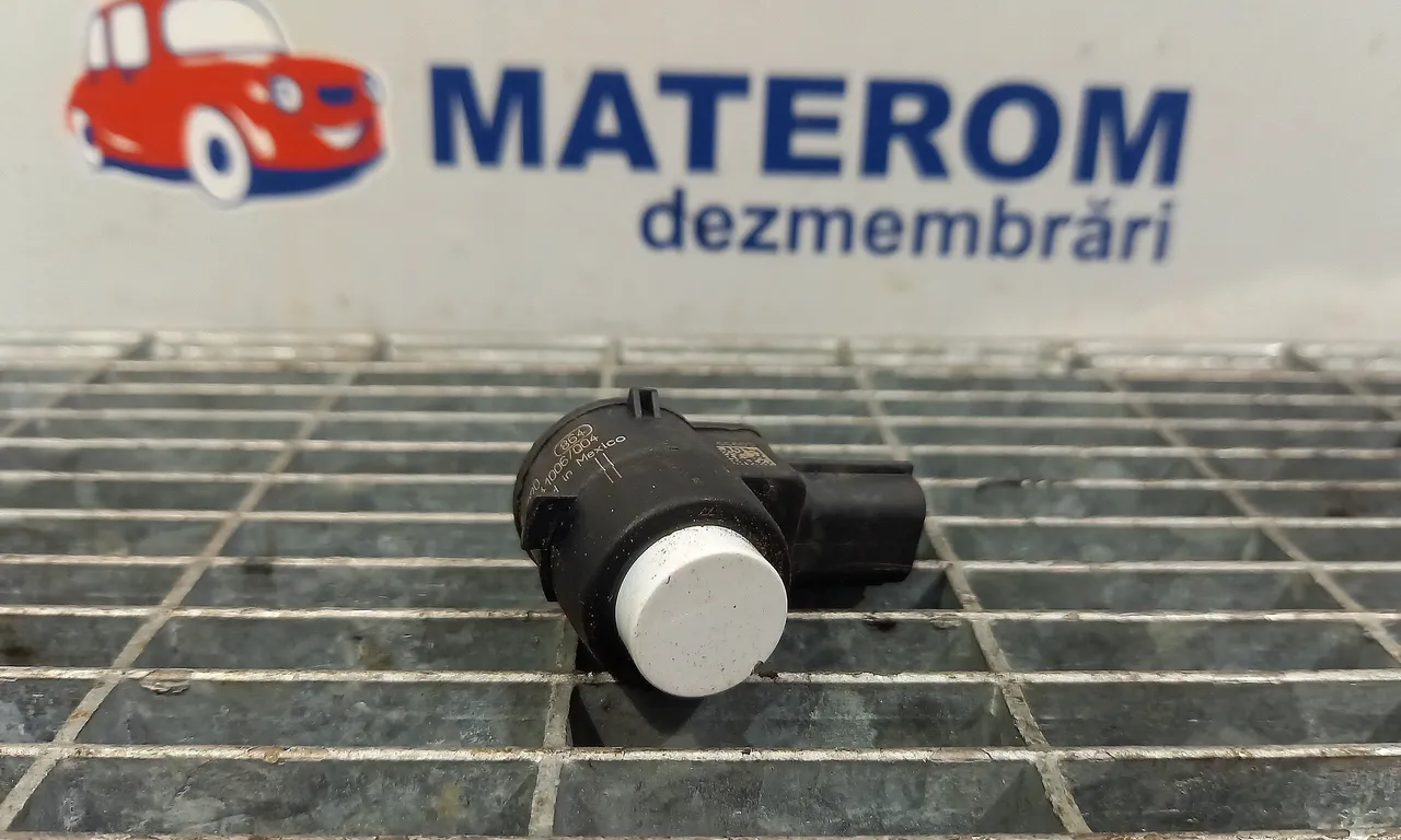 SENZOR PARCARE FATA OPEL ZAFIRA TOURER C 2011-2016