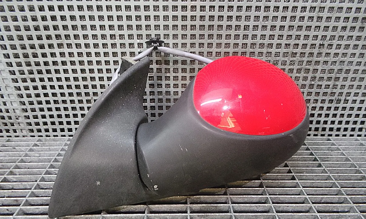 OGLINDA EXTERIOARA STANGA PEUGEOT 1007 2005-2009